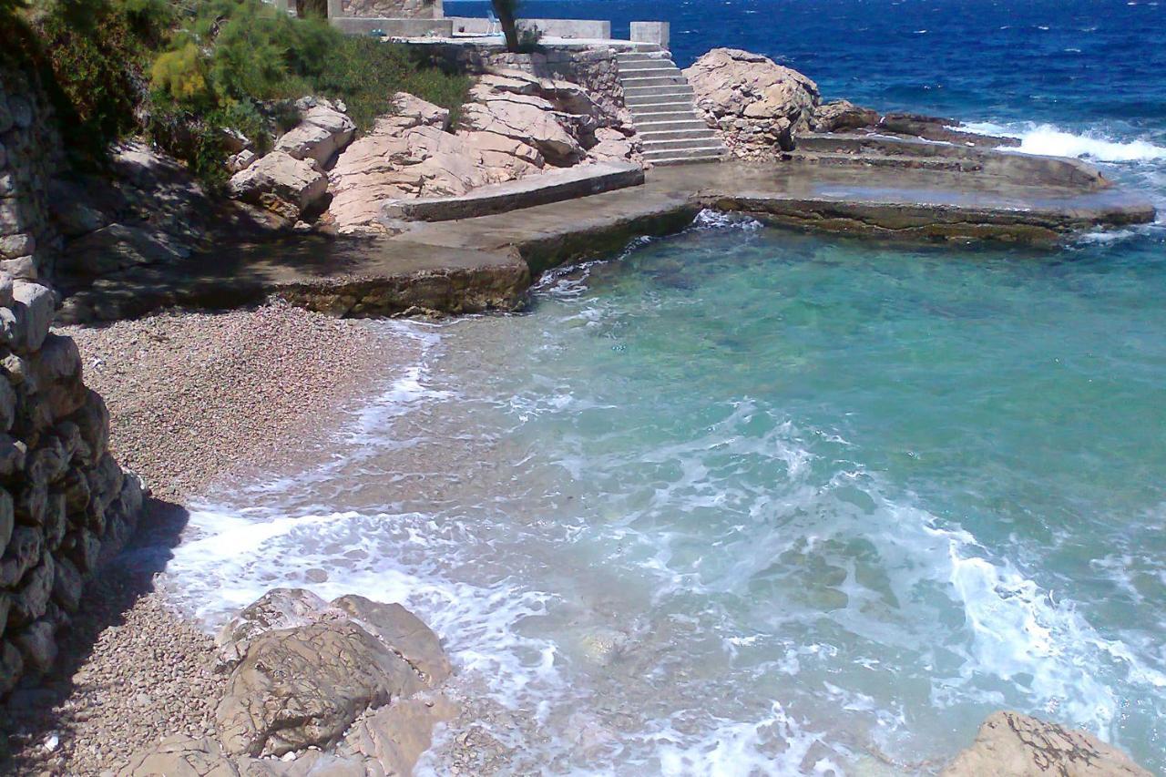Apartman Seaside Secluded Cove Virak, Hvar - 12321 Gdinj